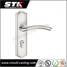 Zinc Handle on Door Plate (Deburing, Chrome Plated)